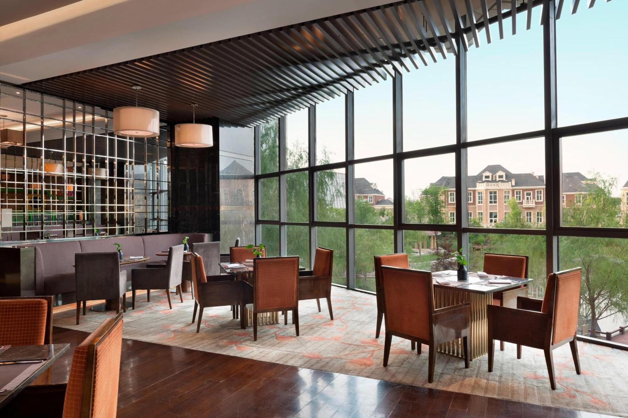 Sheraton Changchun Jingyuetan Hotel Dış mekan fotoğraf