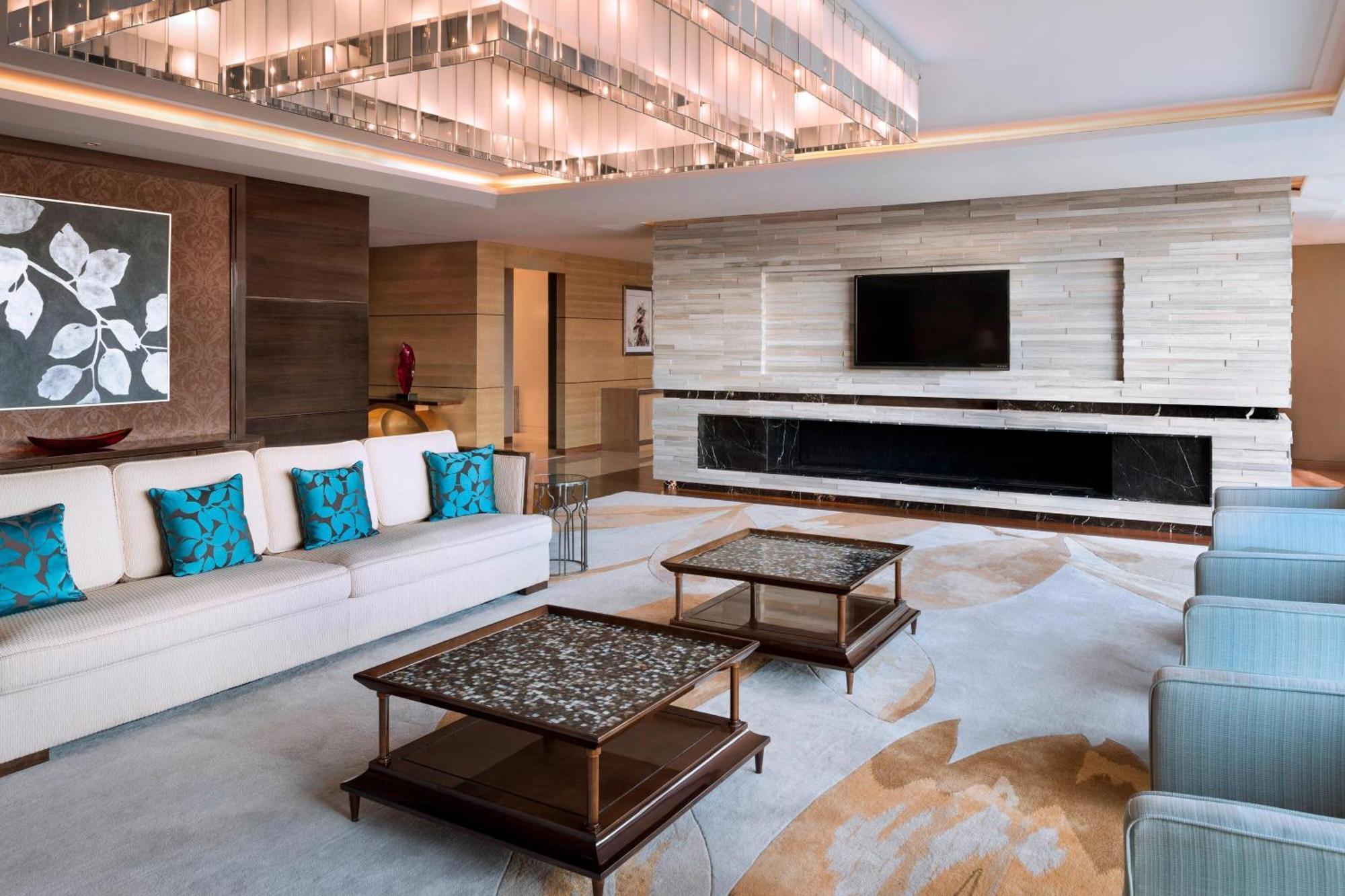 Sheraton Changchun Jingyuetan Hotel Dış mekan fotoğraf