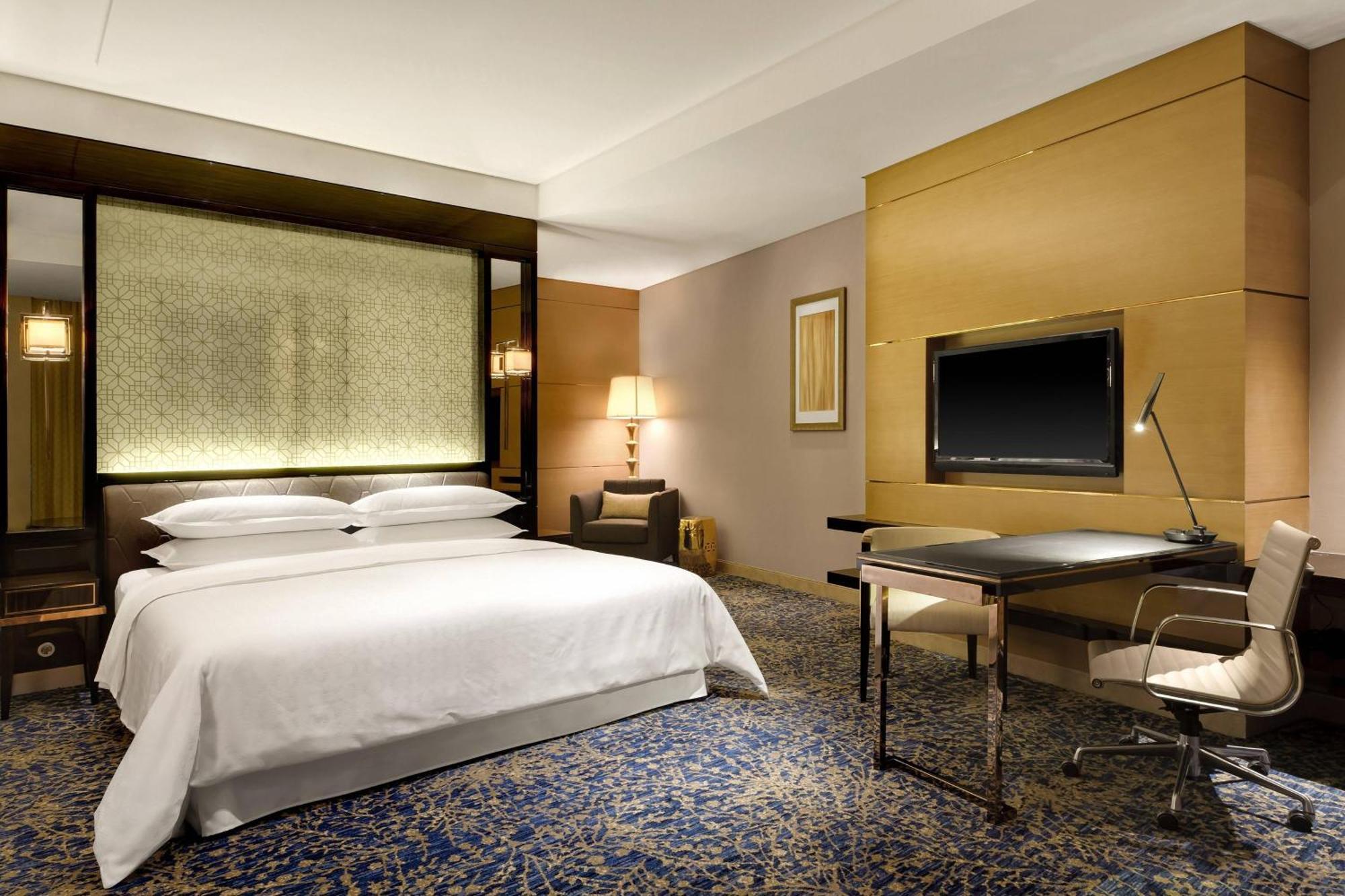 Sheraton Changchun Jingyuetan Hotel Dış mekan fotoğraf