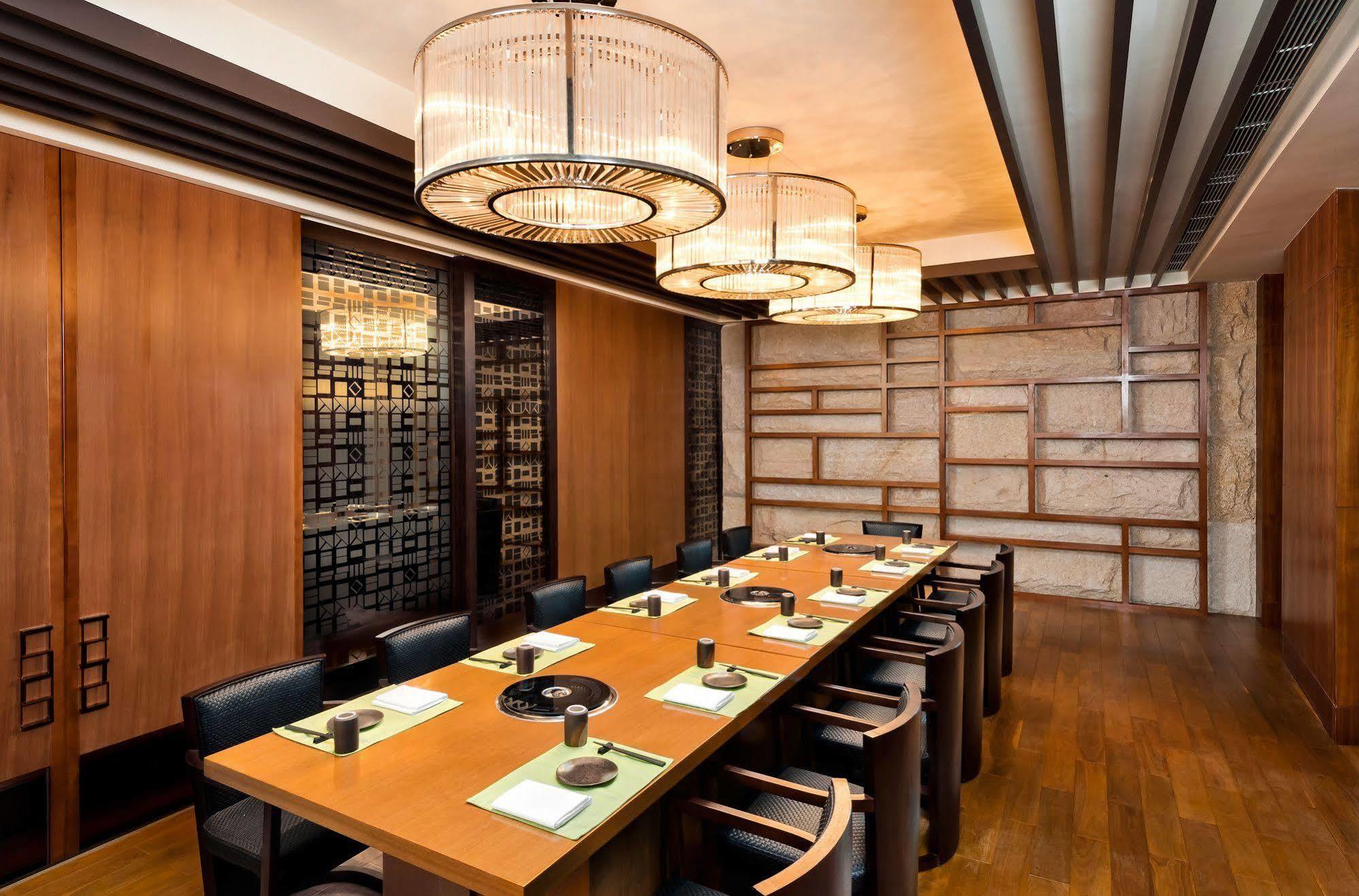 Sheraton Changchun Jingyuetan Hotel Dış mekan fotoğraf